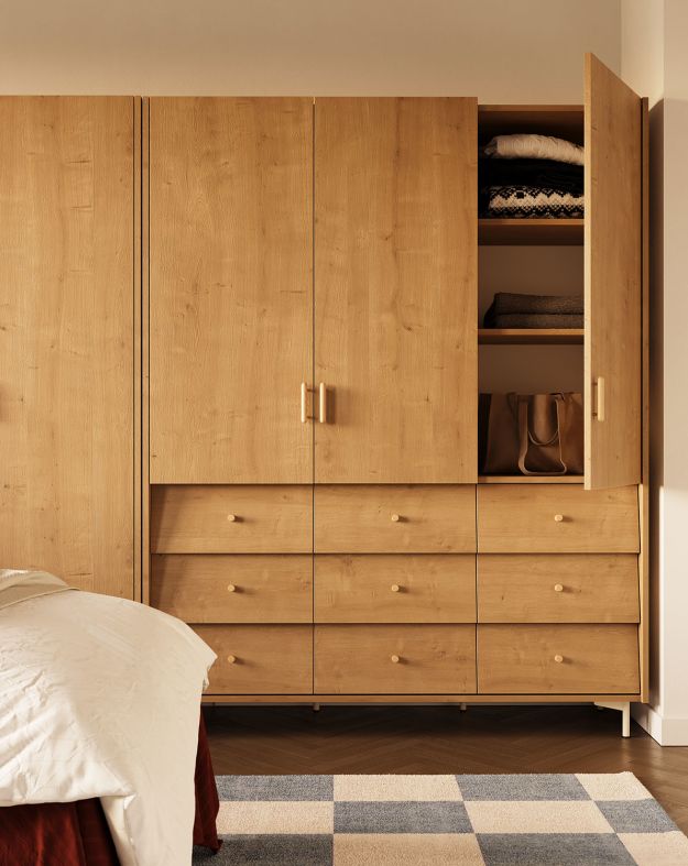SKRA SKR59 Kleiderschrank
