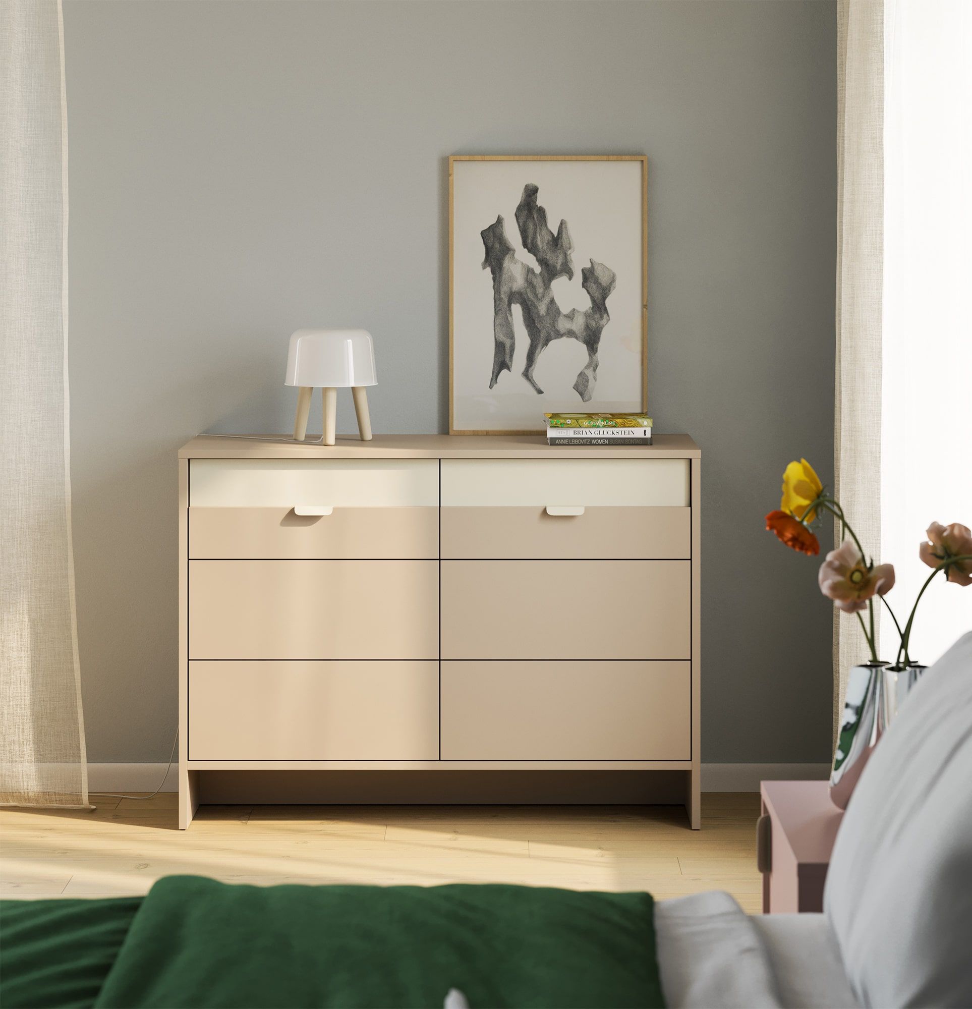 Kommode mit sechs Schubladen LAYERS LAY12
Farbe: Cappuccino
Farbe der Front: Milky Way
Griff: LAYERS 42 Milky Way