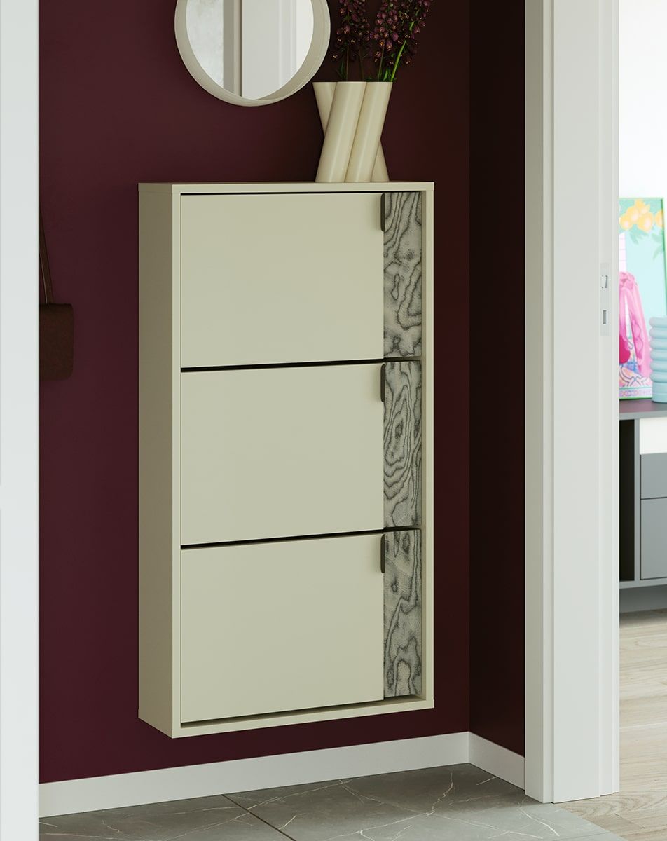 LAYERS Klapp-Schuhschrank LAY38
Farbe: Milky Way
Farbe der zweiten Schicht der Front: Sottsass Grey Veneer
Griff: LAYERS Griff 110 Deep Basalt