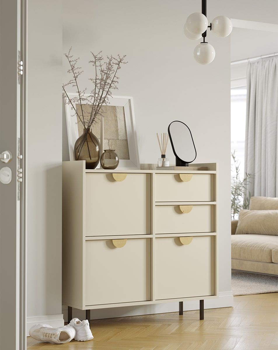 SIGI Schuhschrank mit Schublade SBG3S
Farbe: Champagner Beige
Beine: Schwarz
Griff: RIND Eichenholzgriff