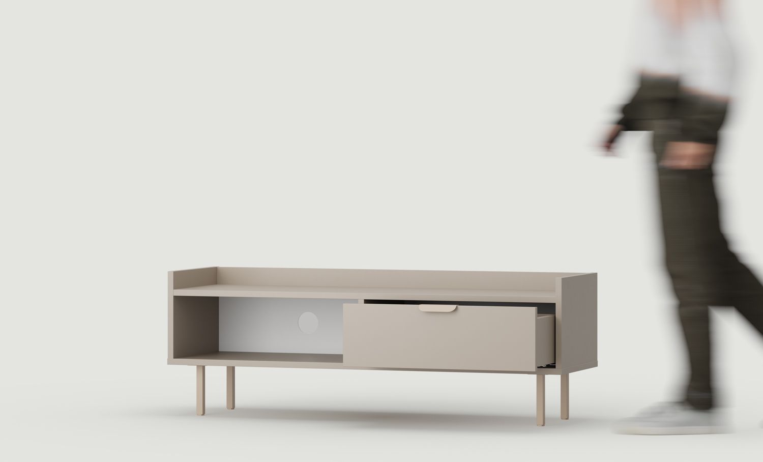 Niedriger RTV-Schrank SIGI S1TV2
Farbe: Esche Weiß Lehm
Fuß: Cappuccino
Handgriff: LAYERS 110 Cappuccino