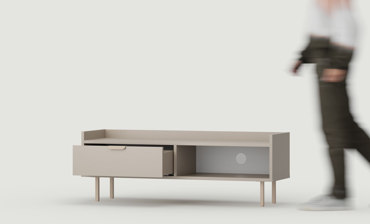 SIGI S1TV3 niedriger RTV-Schrank
Farbe: Esche Weiß Lehm
Fuß: Cappuccino
Griff: LAYERS 110 Cappuccino