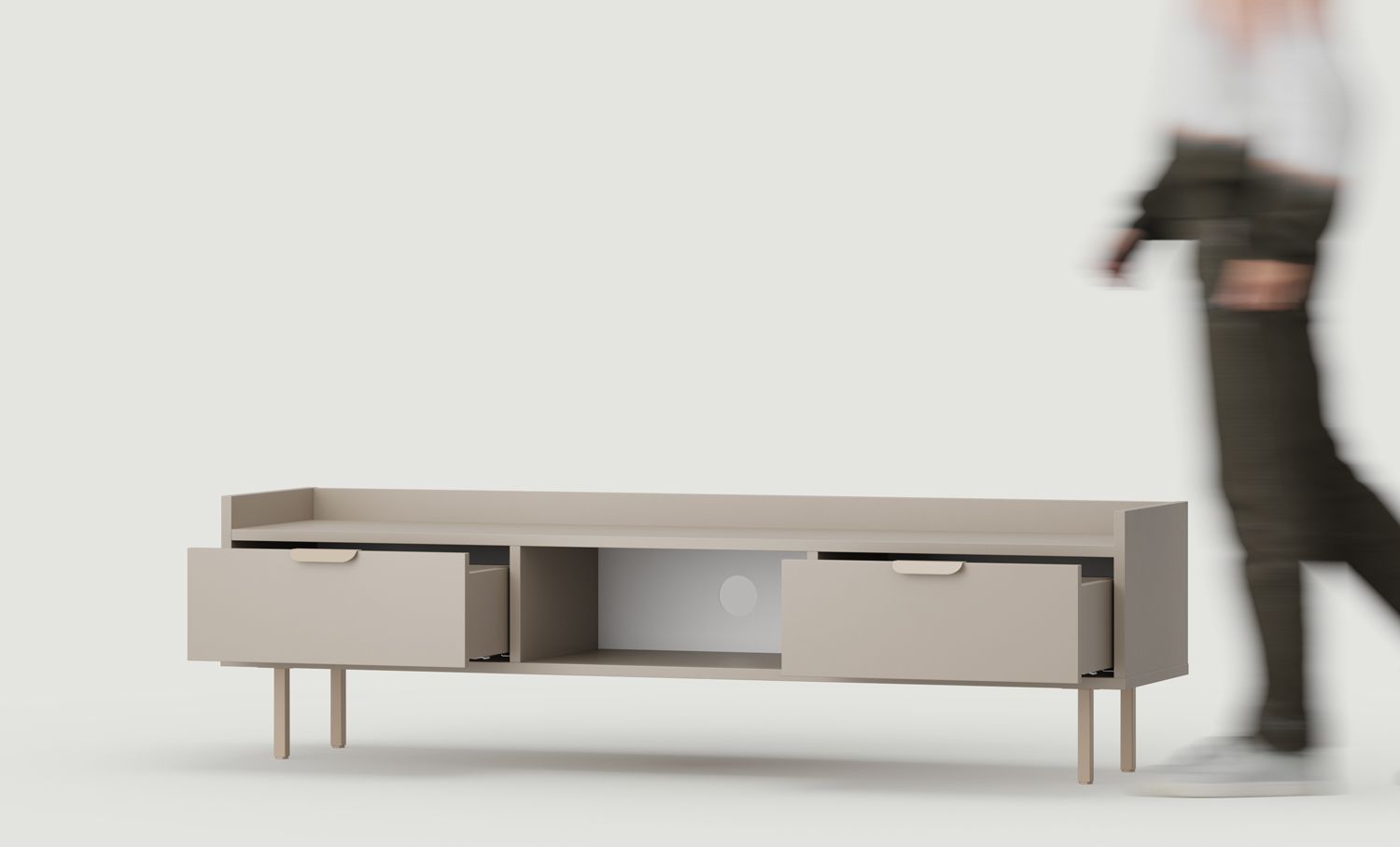 SIGI S3TV2 niedriger RTV-Schrank
Farbe: Esche Weiß Lehm
Fuß: Cappuccino
Griff: LAYERS 110 Cappuccino