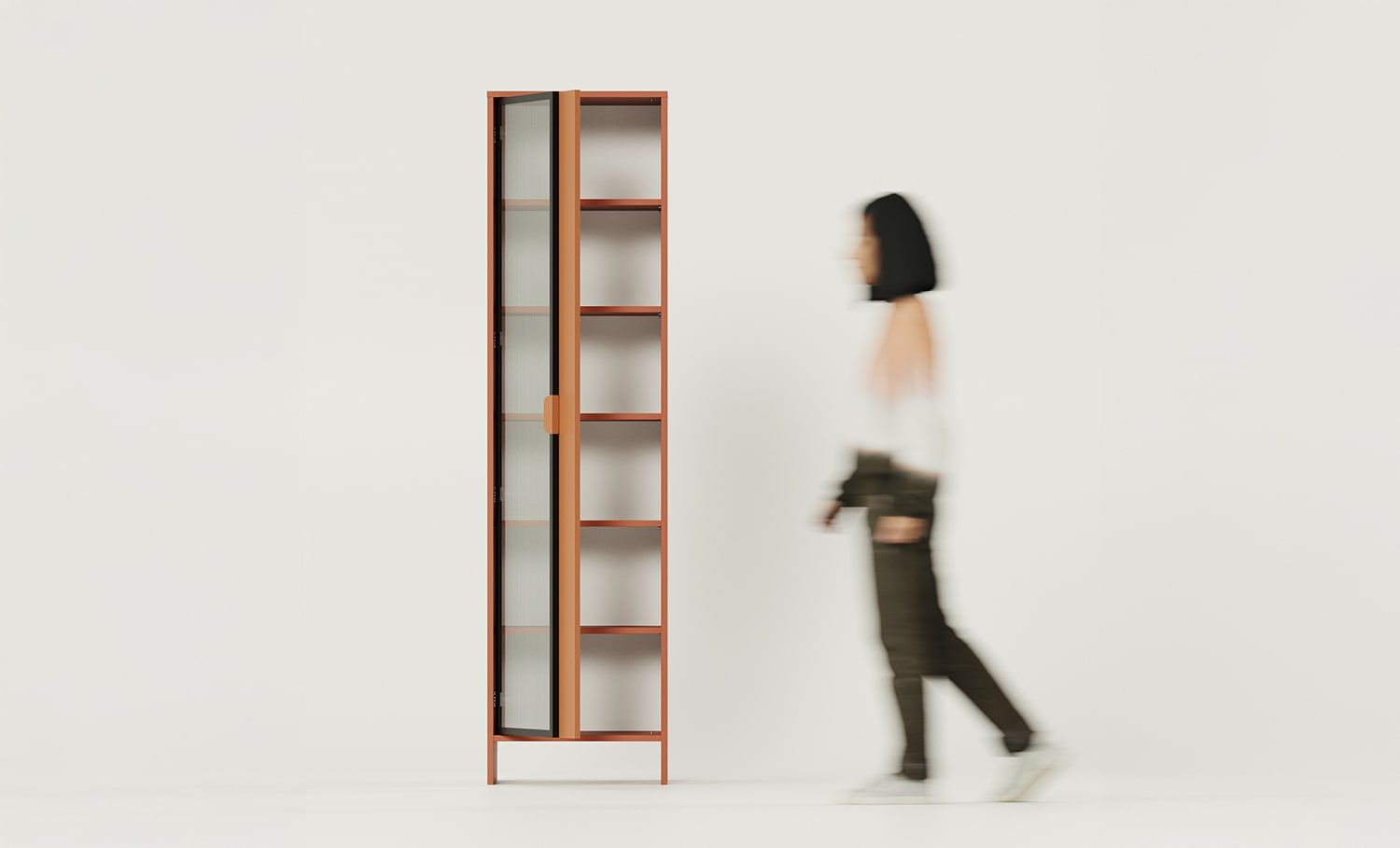 LAYERS LAY46 Schrank
Farbe: Fiery Terracotta
Farbe der zweiten Schicht der Front: Sahara Deep
Griff: LAYERS 110 Feuer-Terracotta-Griff
Glasart: Glattes Glas