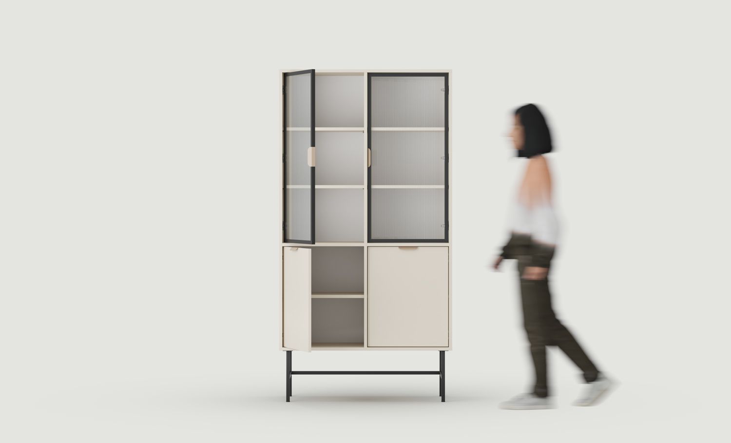 SIGI WS3 Vitrine
Farbe: Champagner Beige
Glas: Geriffeltes Ornamentglas
Bein: Schwarz
Griff: LAYERS 110 Cappuccino Griff